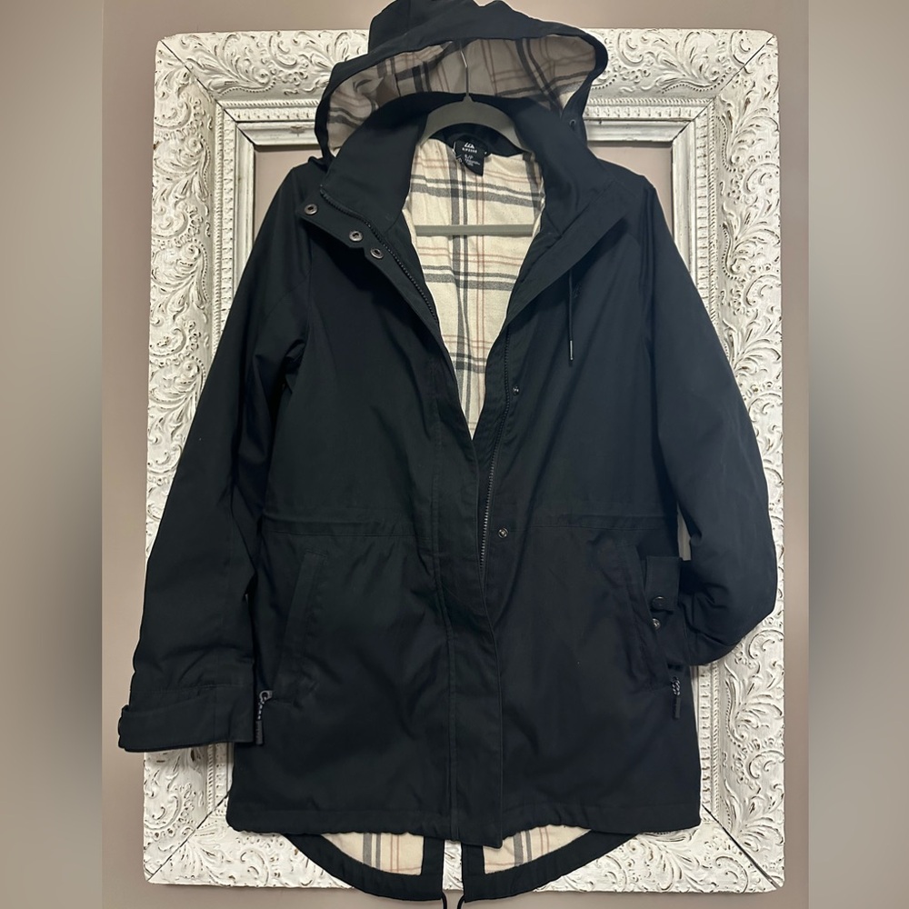 Ladies Ripzone Coat. Size S. ❣️